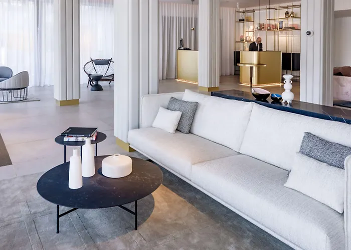 Bel Air Hotell 4*